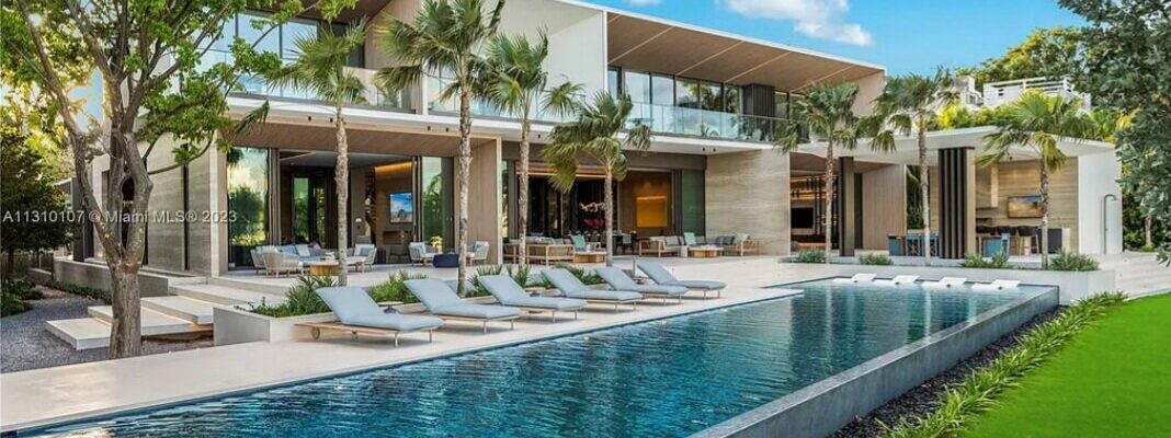 Outdoor+Entertainment+from+Kitchen+2
